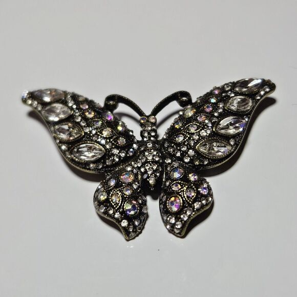Unbranded Jewelry - Vintage Gold Tone Aurora Borealis Clear Rhinestone Butterfly Sparkly Brooch